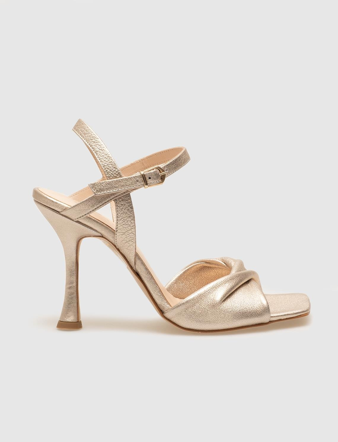 Hakiki Deri Dore Tokalı Kadın Topuklu Ayakkabı