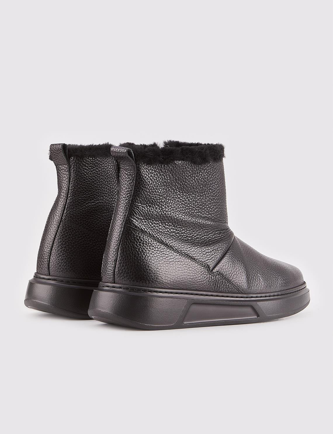 Hakiki Deri Eva Taban Siyah Kürklü Fermuarlı Erkek Günlük Bot