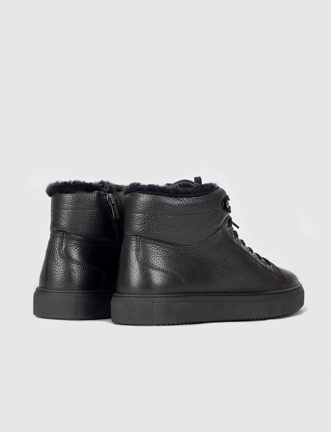 Hakiki Deri Hazır Tabanlı Siyah Kürklü Erkek Günlük Bot