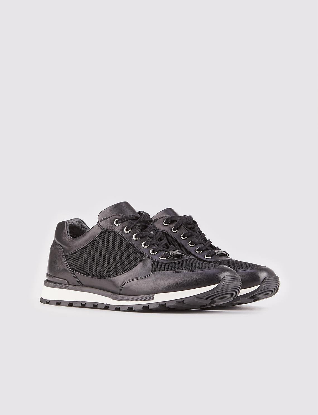 Hakiki Deri Siyah Bağcıklı Deri Kaplamalı Kaymaz Kauçuk Taban Erkek Spor Ayakkabı