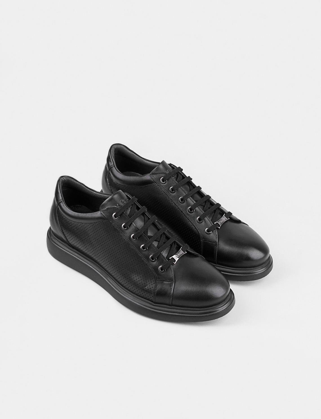 Men Black Genuine Leather Lace Up Casual Shoes