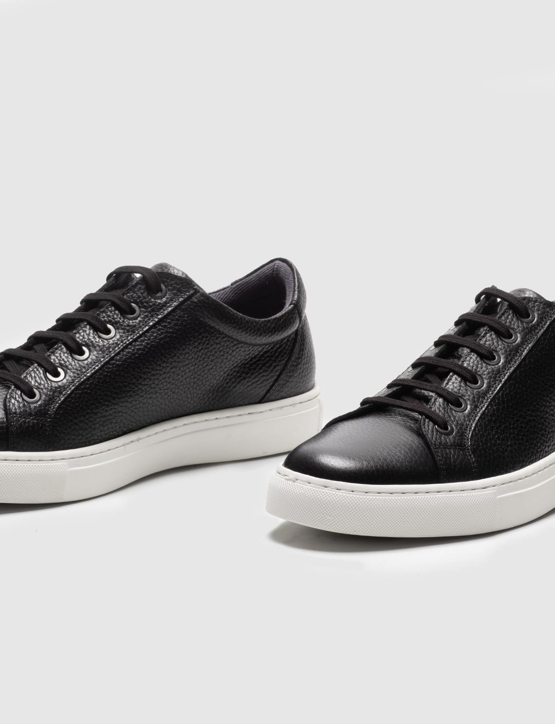 Hakiki Deri Siyah Bağcıklı Erkek Sneaker Ayakkabı