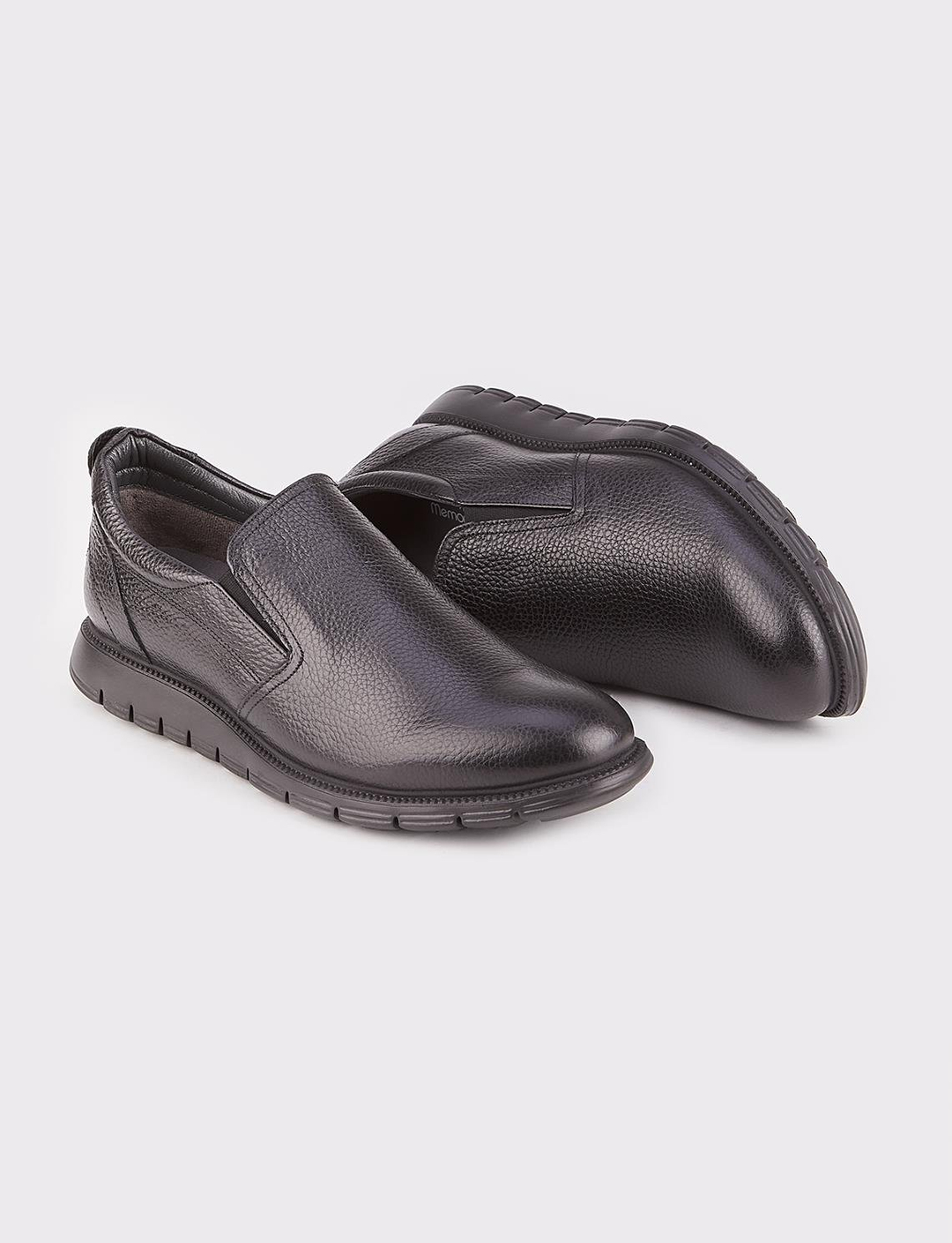 Men Black Genuine Leather Slip On Casual Shoes