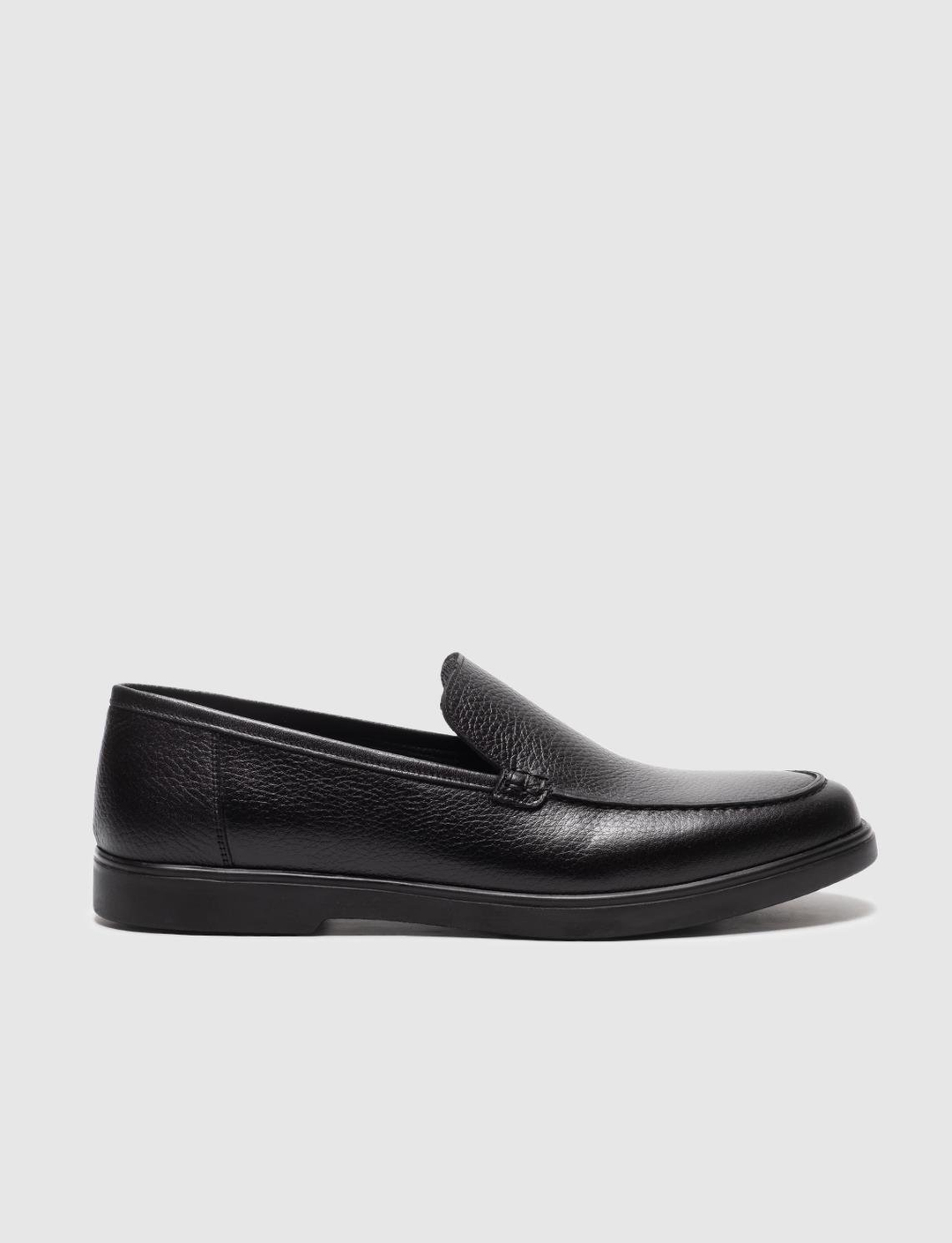 Men Black Genuine Leather Slip On Casual Shoes