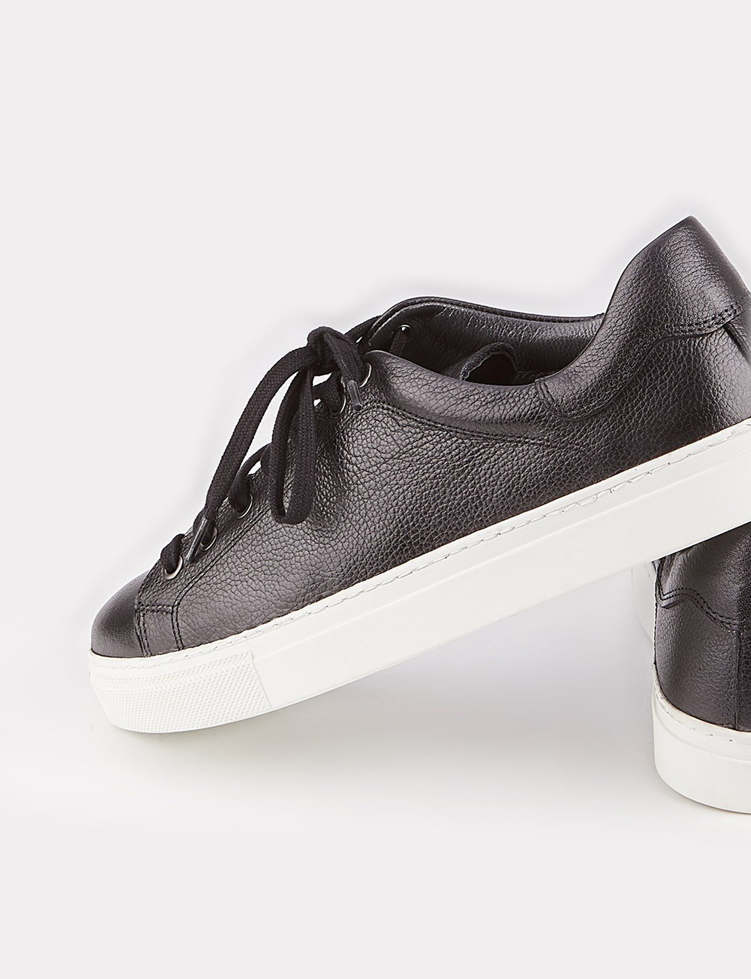 Hakiki Deri Siyah Kadın Ayakkabı