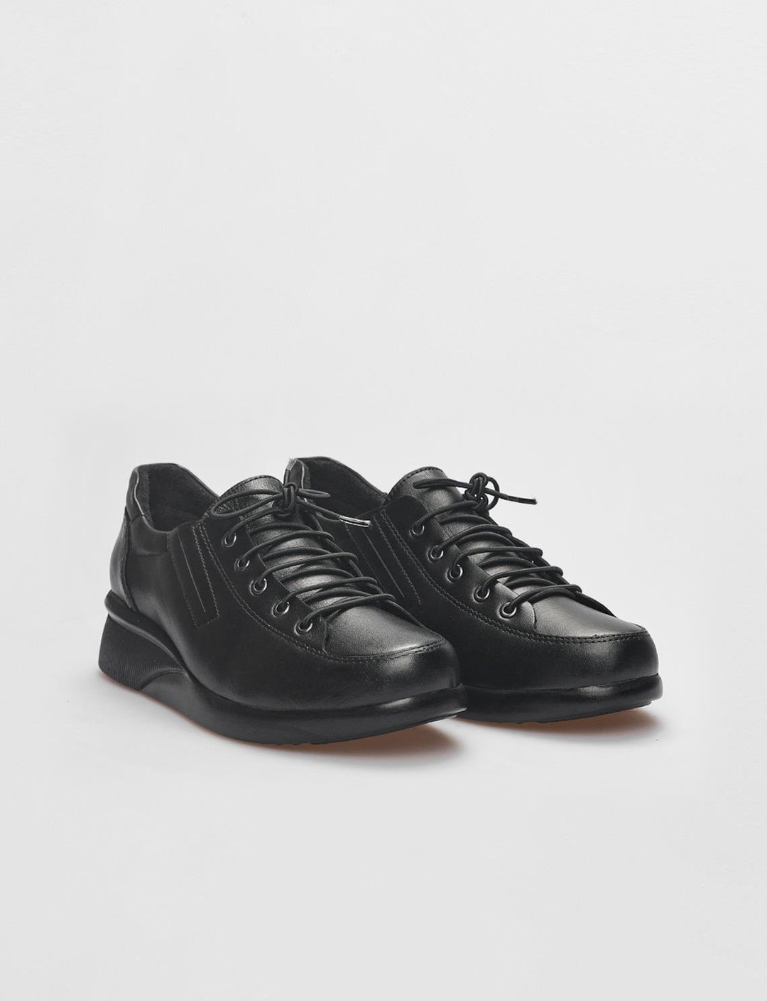 Hakiki Deri Siyah Kadın Ayakkabı