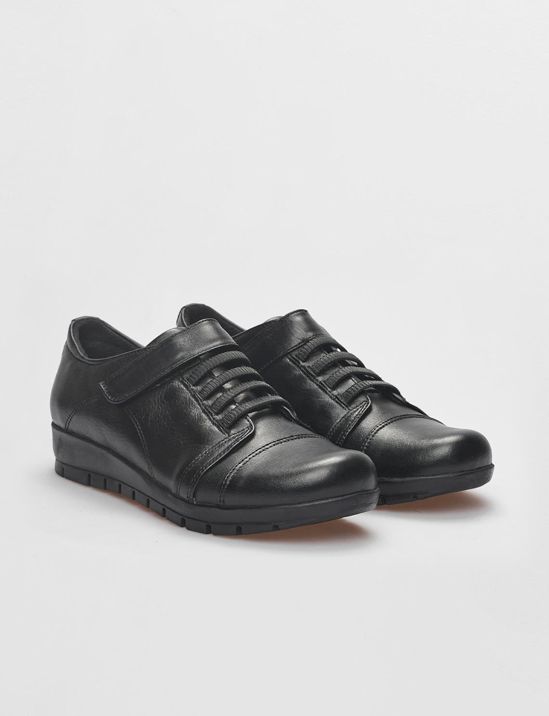 Hakiki Deri Siyah Kadın Ayakkabı