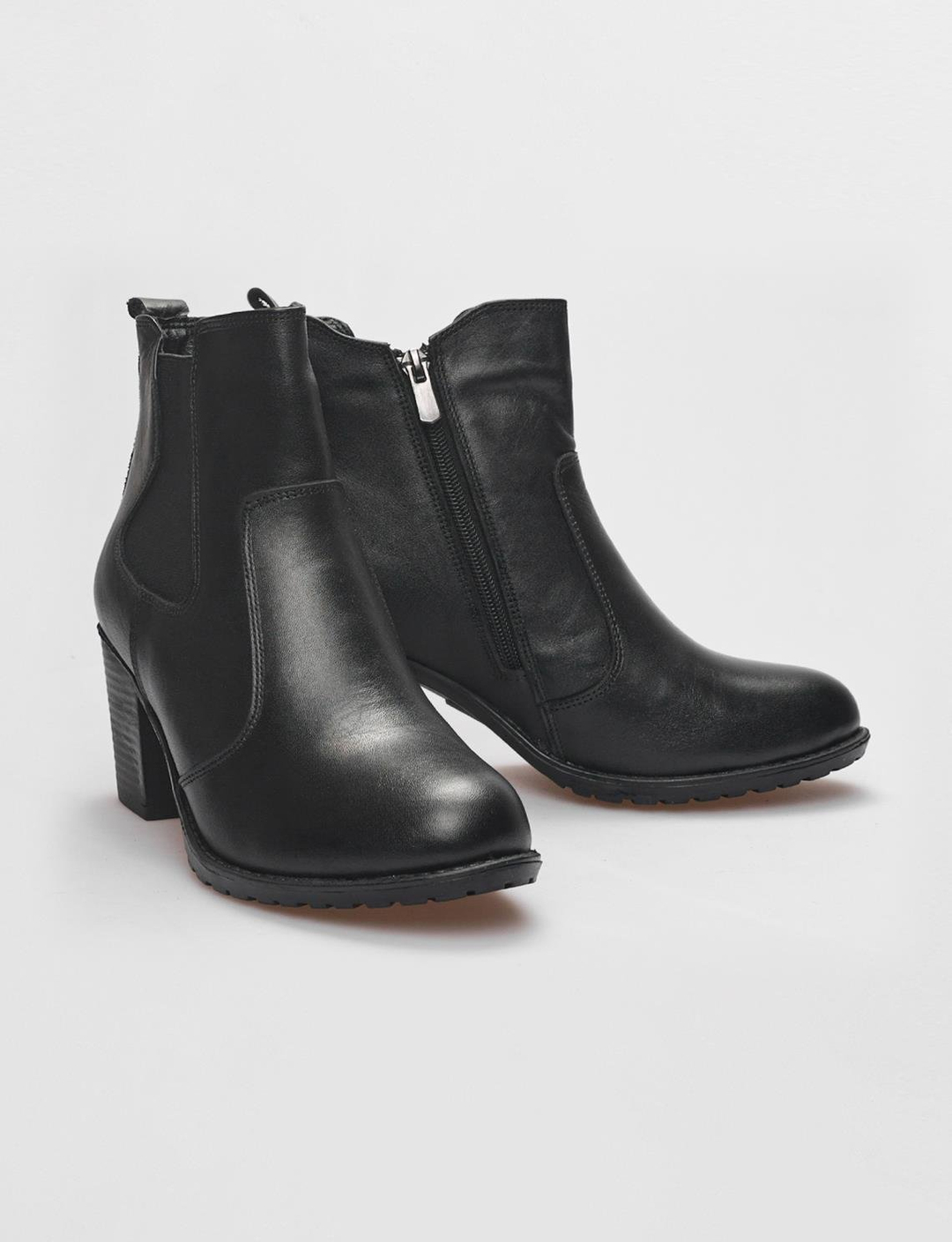 Hakiki Deri Siyah Kadın Bot