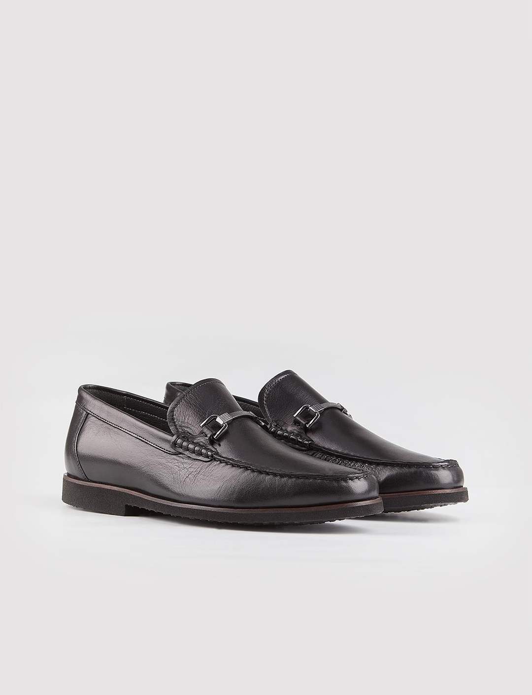 Hakiki Deri Siyah Metal Aksesuarlı Erkek Günlük Ayakkabı