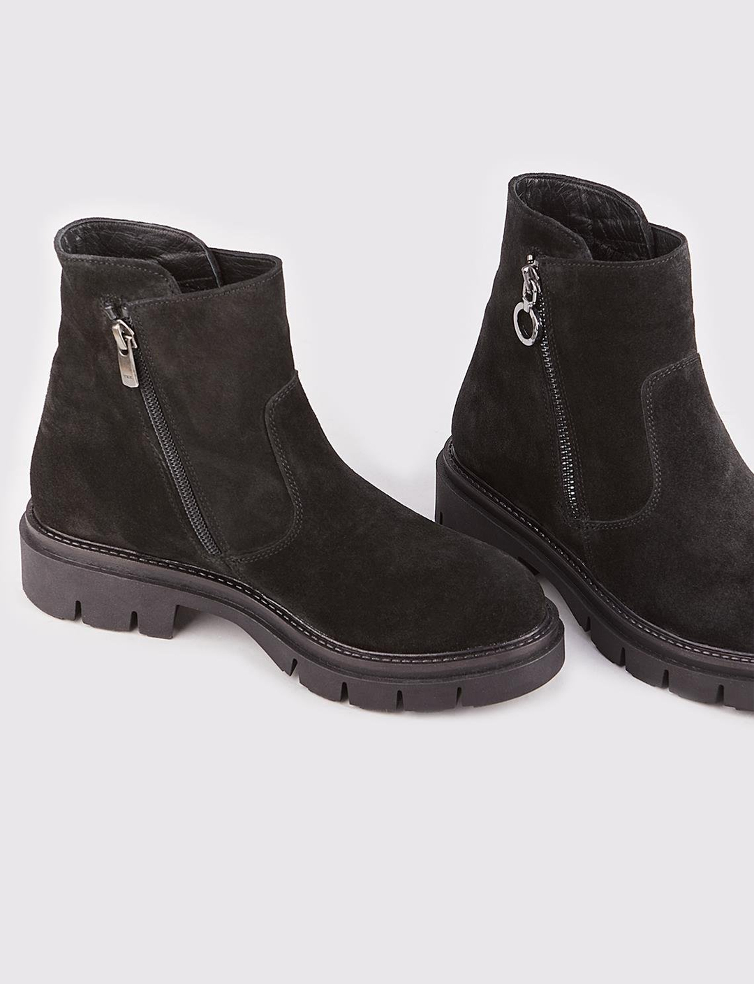 Hakiki Deri Siyah Süet Fermuarlı Kadın Günlük Bot