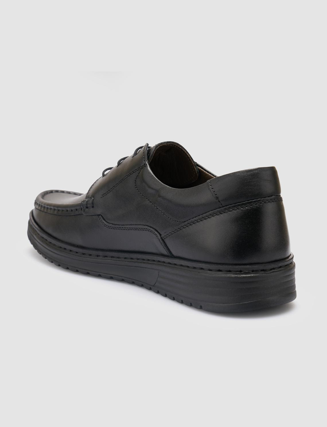 Hazır Tabanlı Hakiki Deri Siyah Bağcıklı Erkek Günlük Ayakkabı