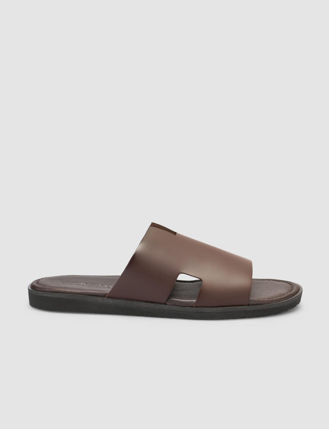 Kahverengi Erkek Terlik