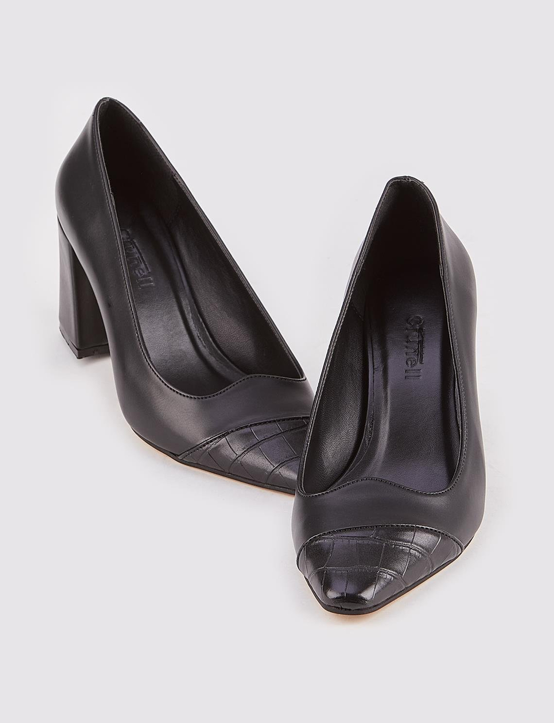 Kalın Siyah Kadın Topuklu Ayakkabı