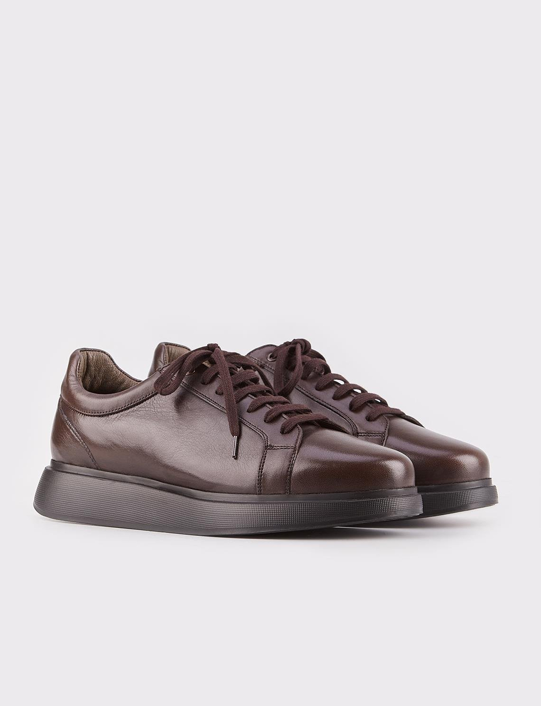 Kauçuk Taban Hakiki Deri Kahverengi Bağcıklı Erkek Spor Ayakkabı