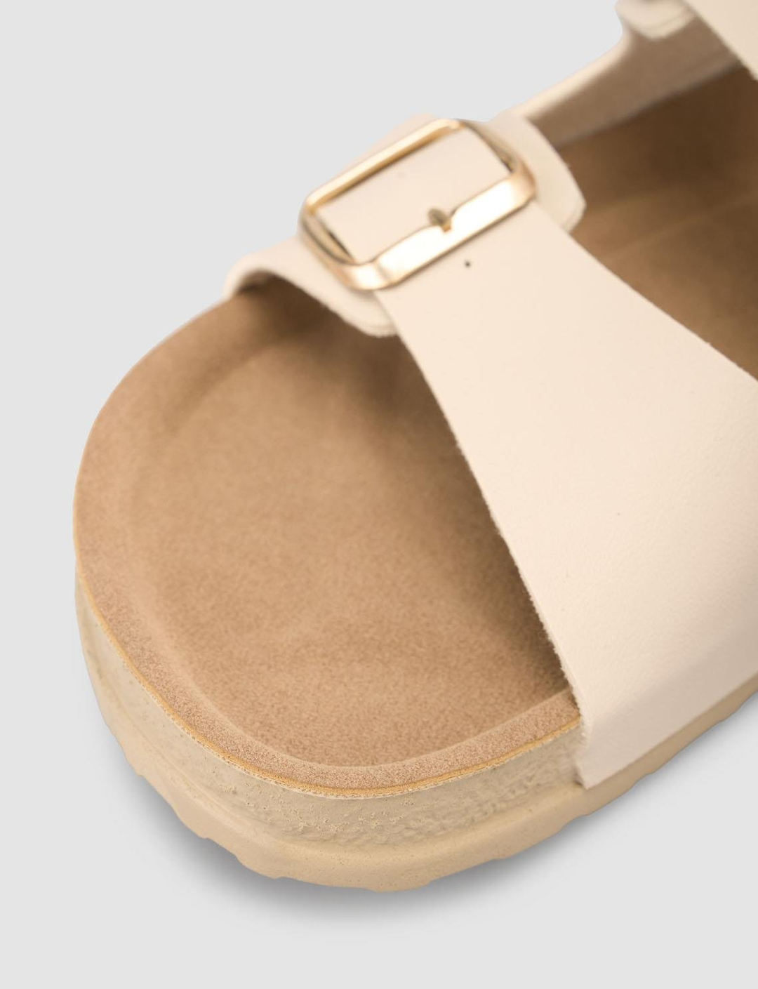 Vegan Deri Bej Kadın Terlik