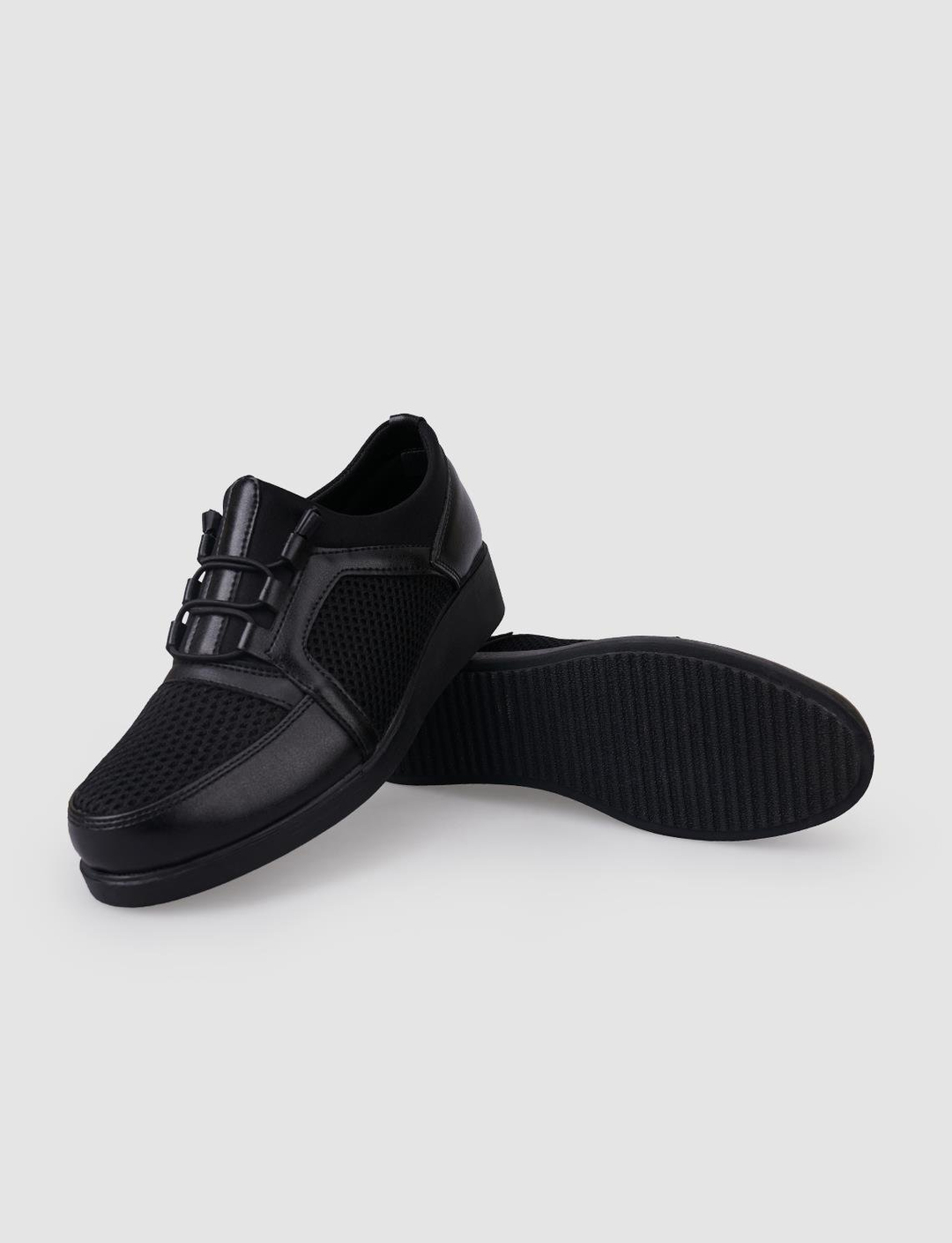 Vegan Deri Siyah Kadın Ayakkabı