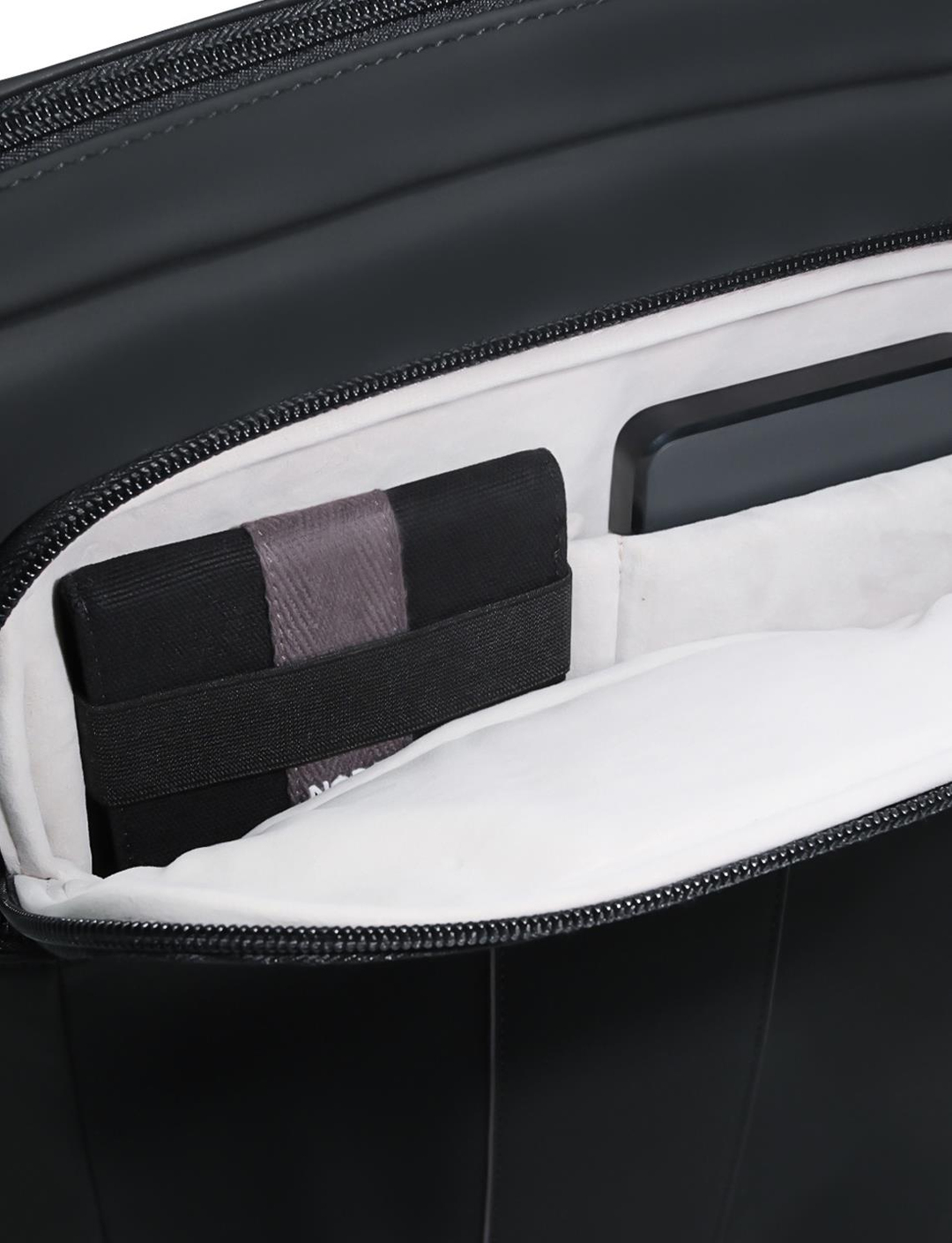 Vegan Deri Siyah Unisex Çanta