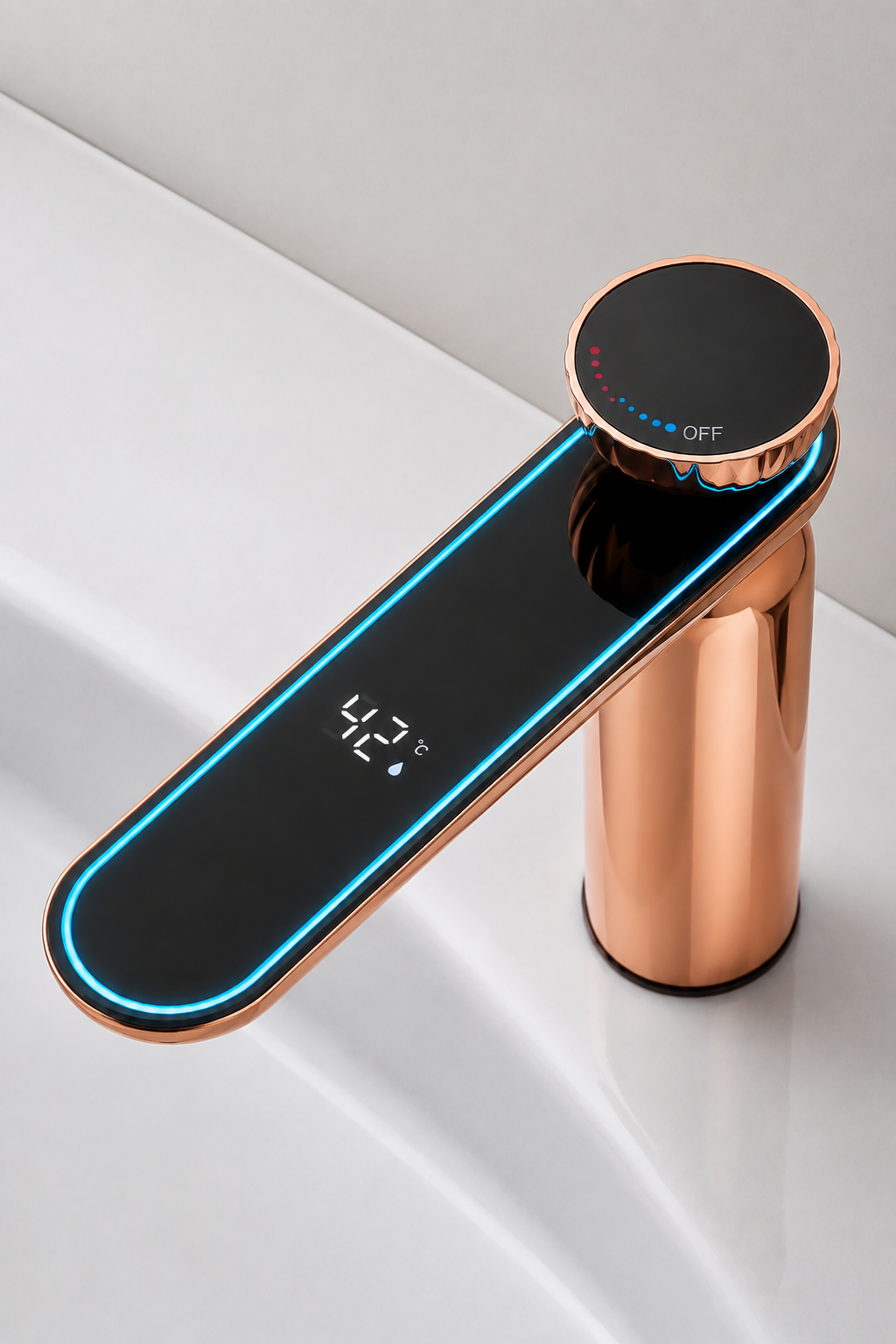 ROSE Dijital Sıcaklık Göstergeli Rose Gold Banyo Bataryası