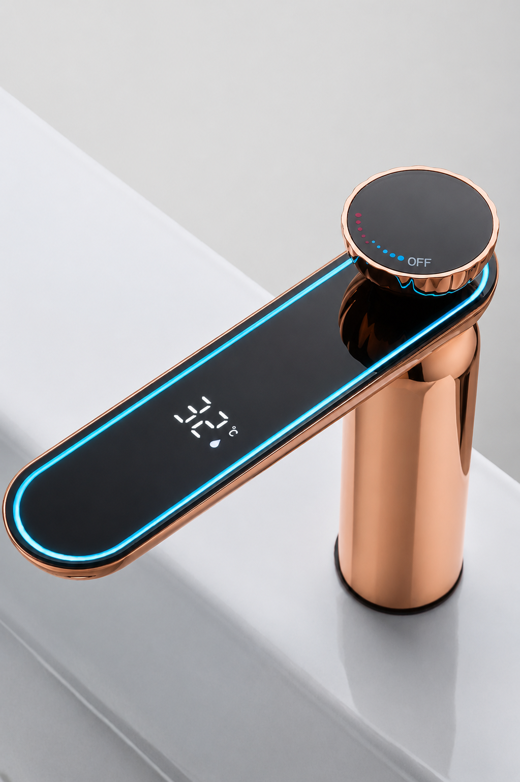 ROSE Dijital Sıcaklık Göstergeli Rose Gold Banyo Bataryası