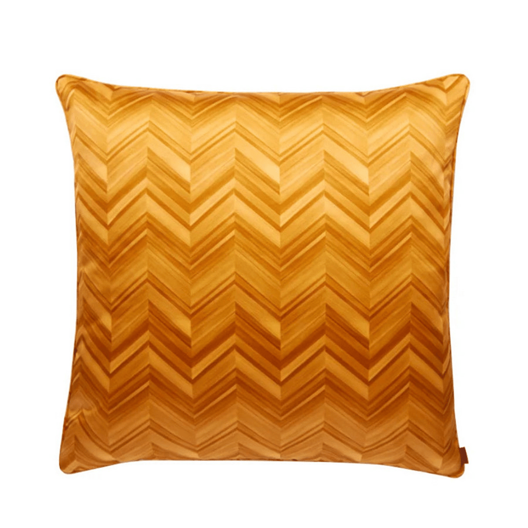 Layers Altın Kendinden Zigzag Desenli Dekoratif Yastık 60 x 60 cm