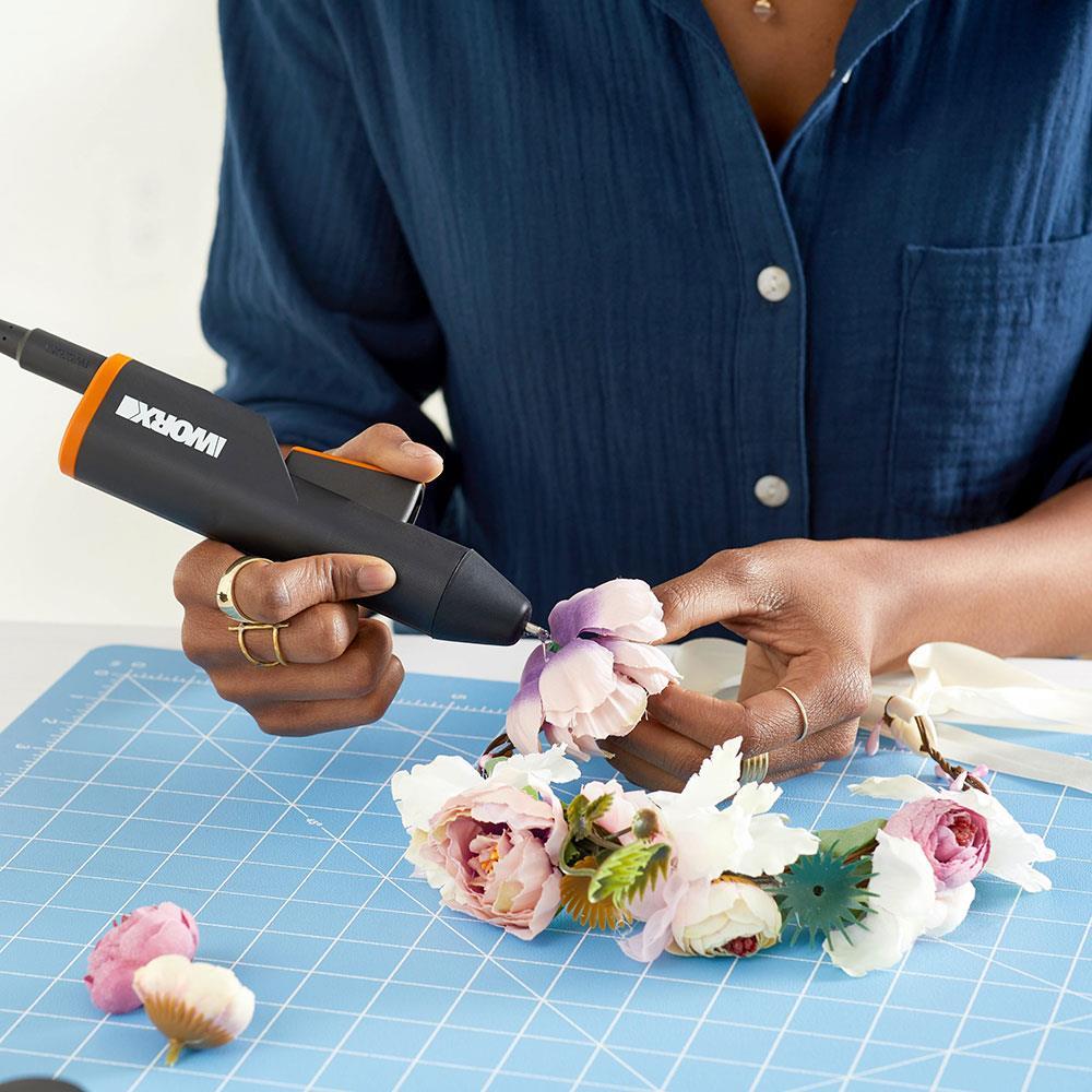 WorxWORX WX746.9 MAKERX 20Volt Profesyonel Sıcak Mum Silikon Tabancası + 10 Silikon (Akü Dahil Değildir)WX746.9