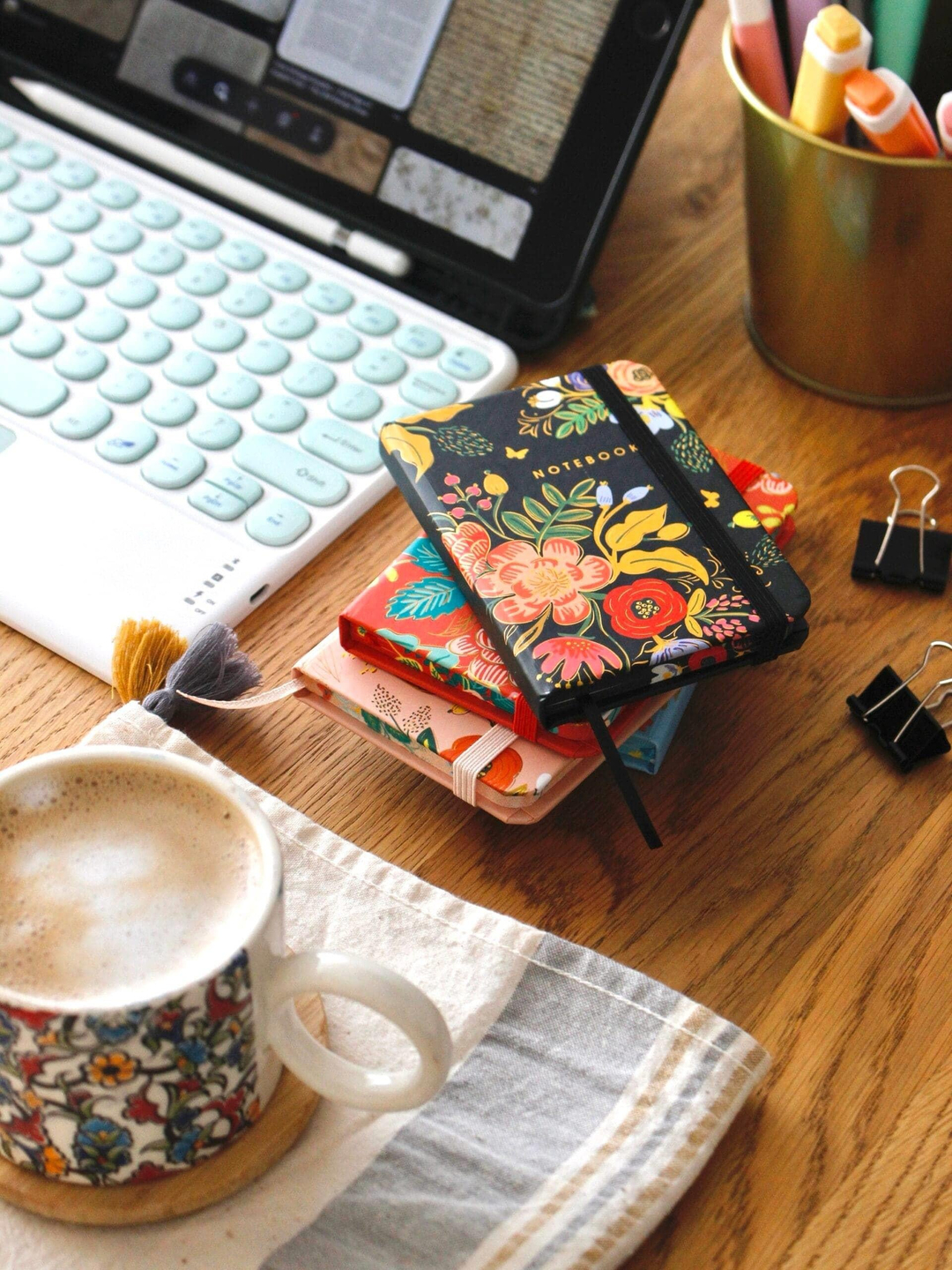 Nova Crafts 4’ lü Yaldızlı Çiçekli Mikro Defter Seti