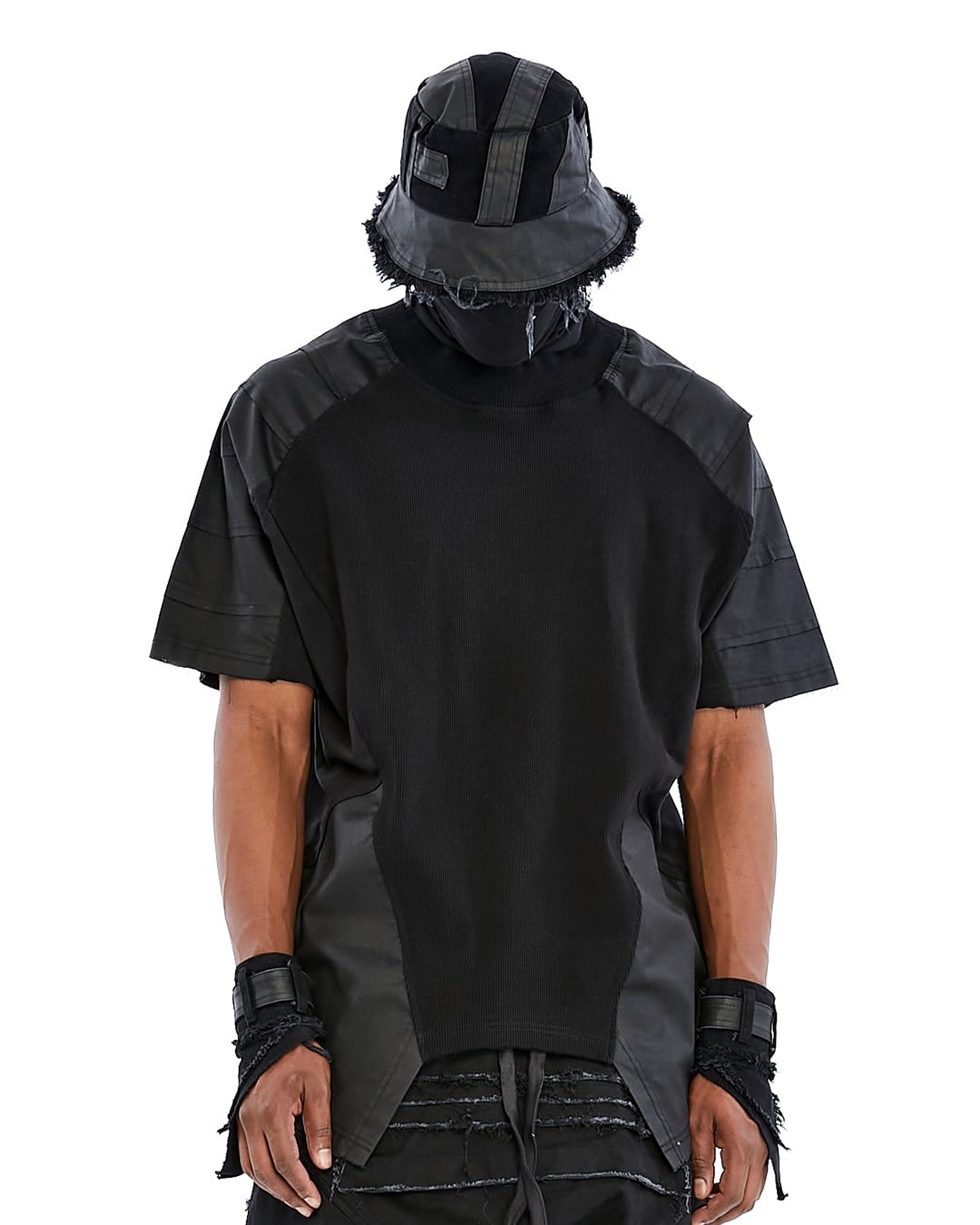 ARMOR T-SHIRT