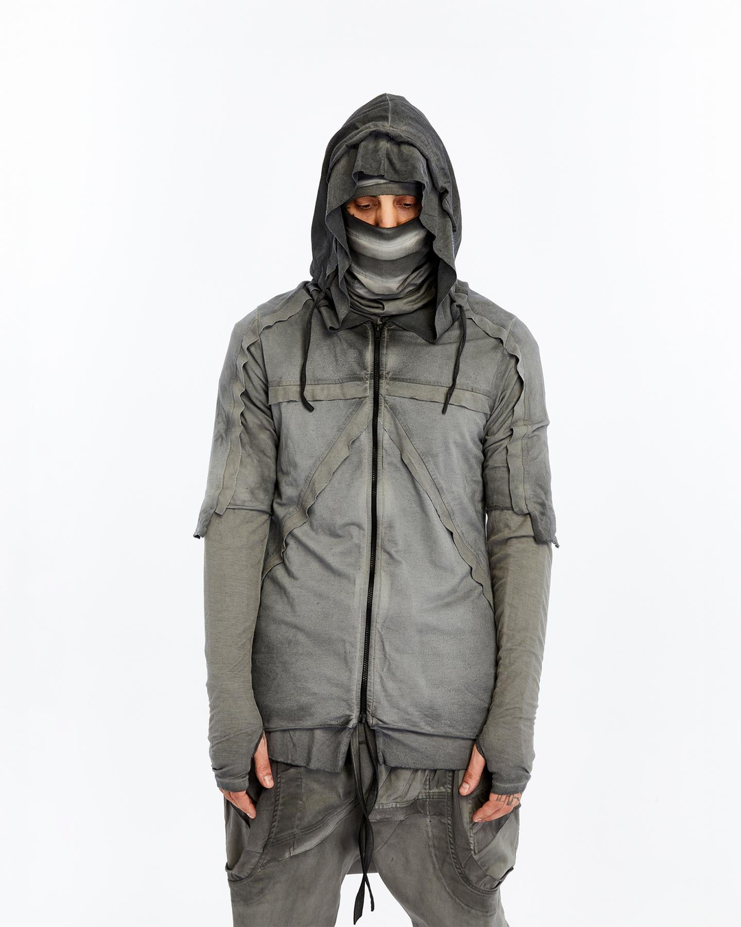DOUBLE LAYER HOODED
