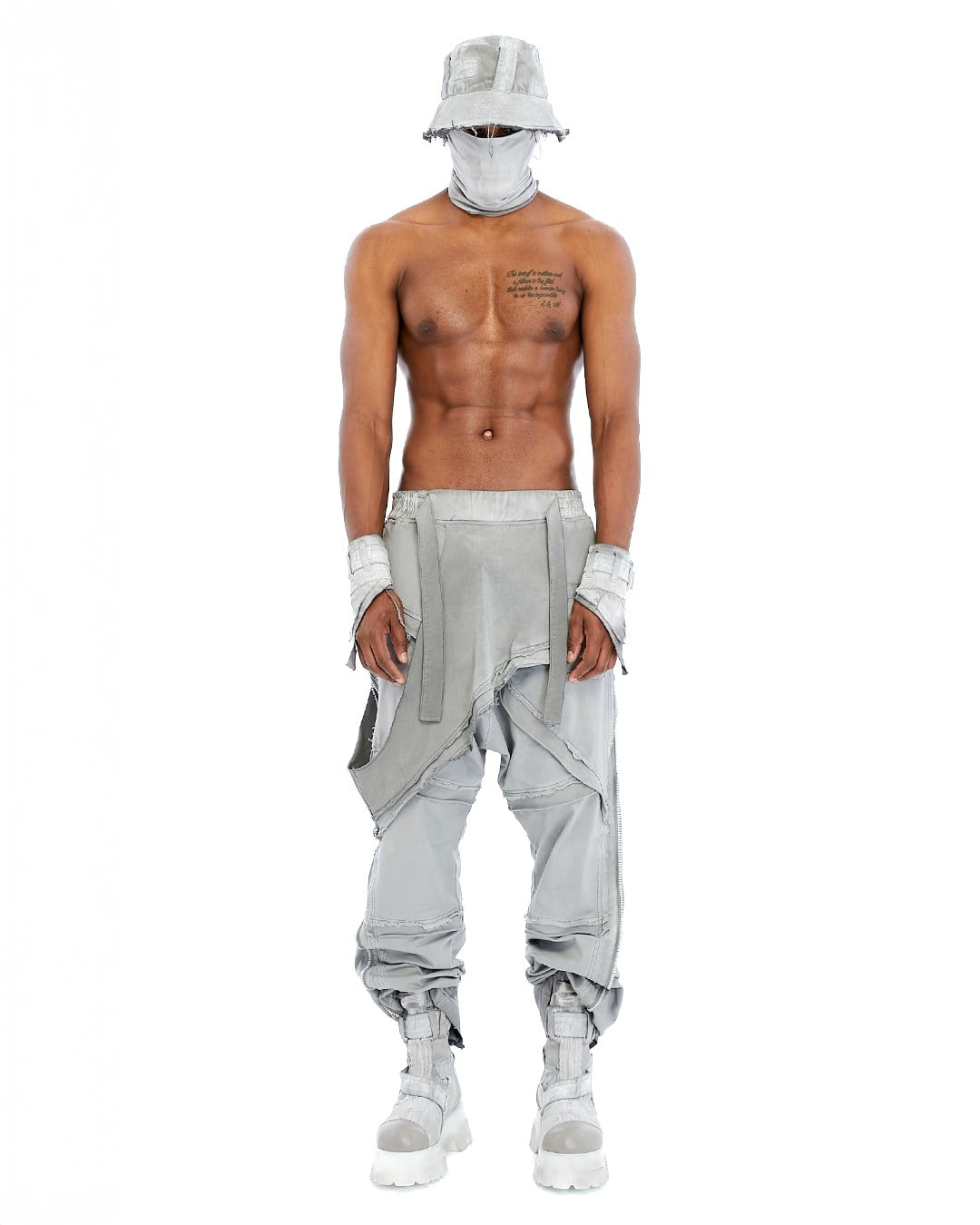 SPLIT ZIP PANTS