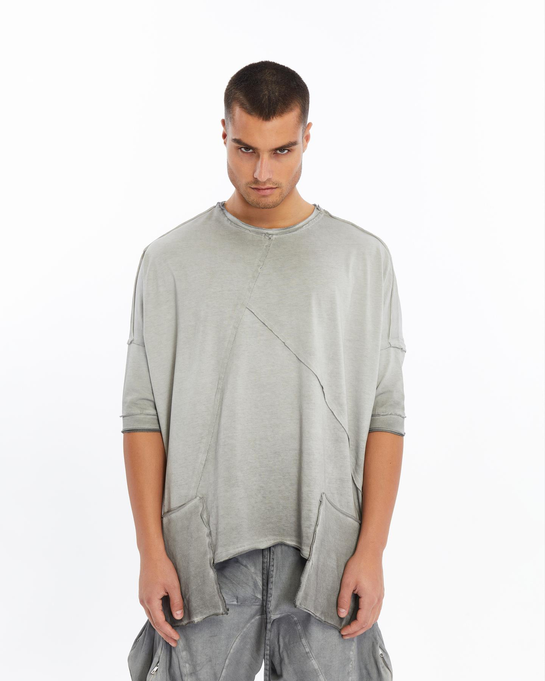 BAT SLEEVE T-SHIRT