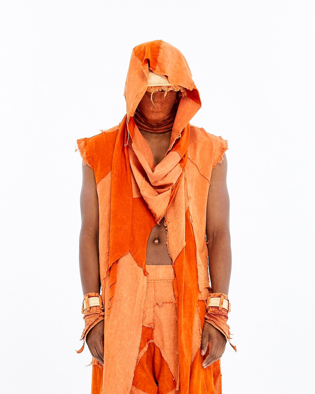 DIVIDE VEST