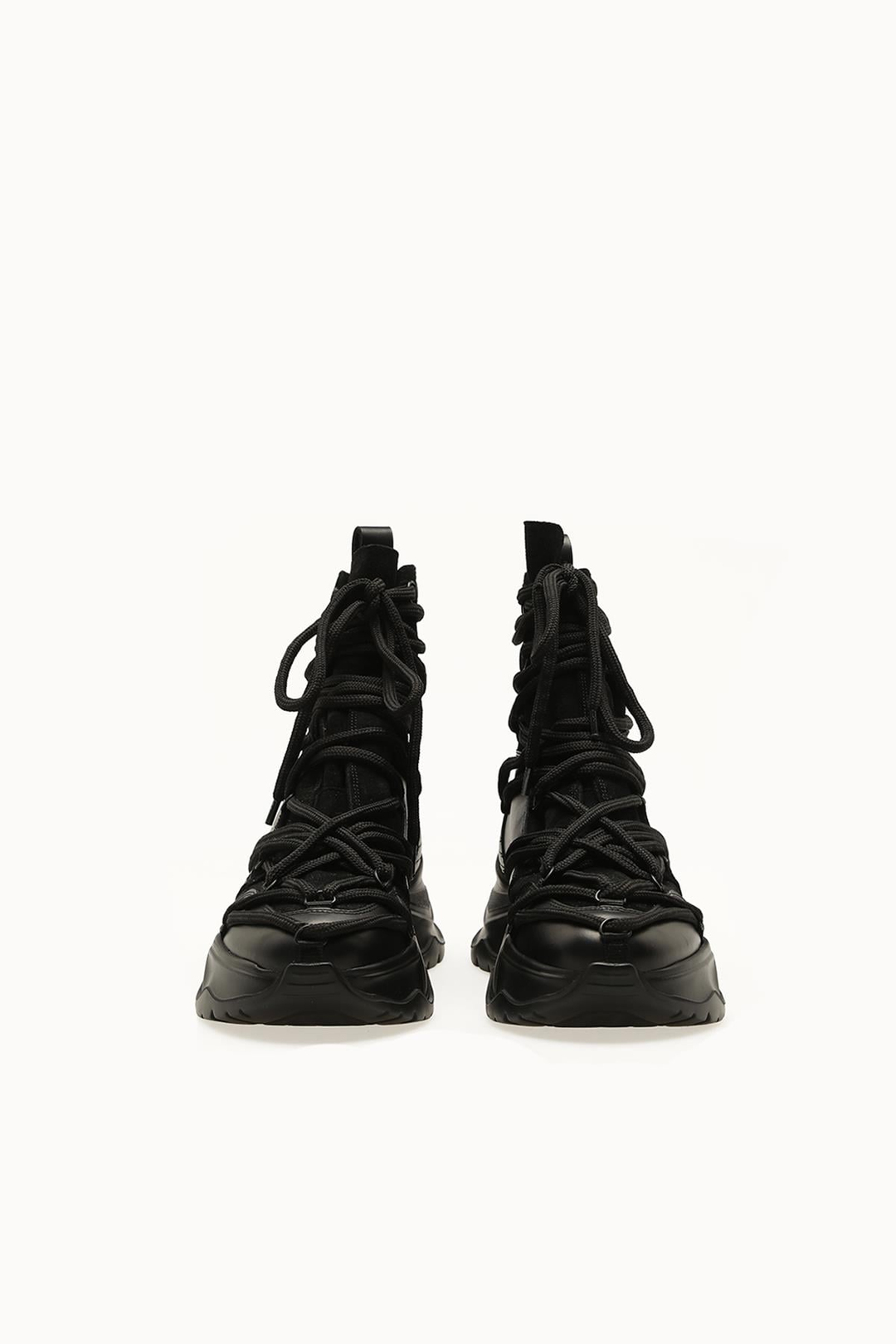 LONG STRING SHOES
