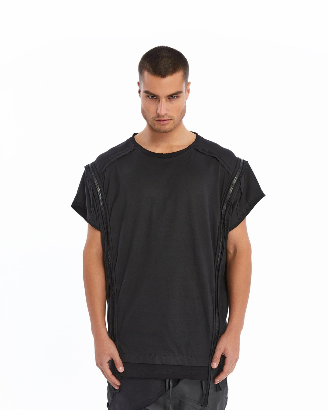 LONG ZIPPER T-SHIRT