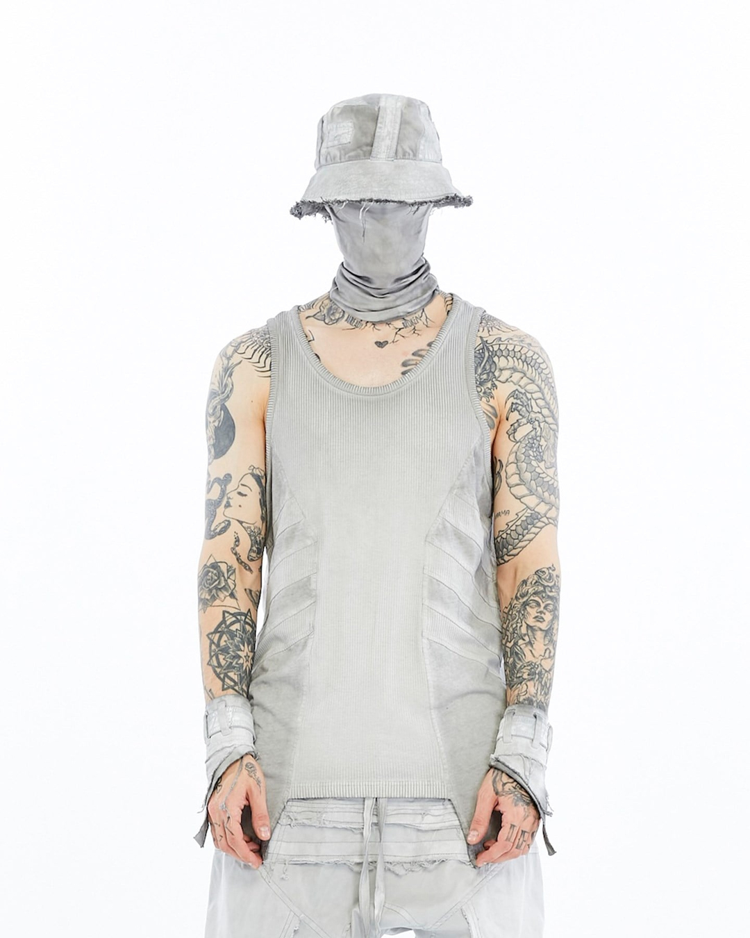 RIBBED PANEL TANK TOP