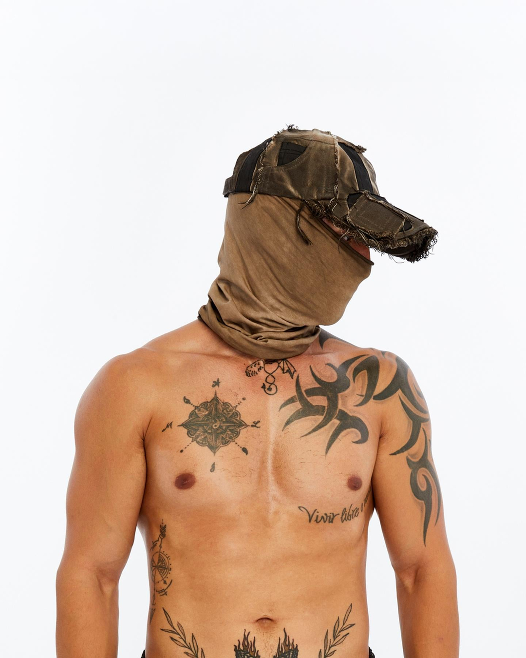 RIVED CAP
