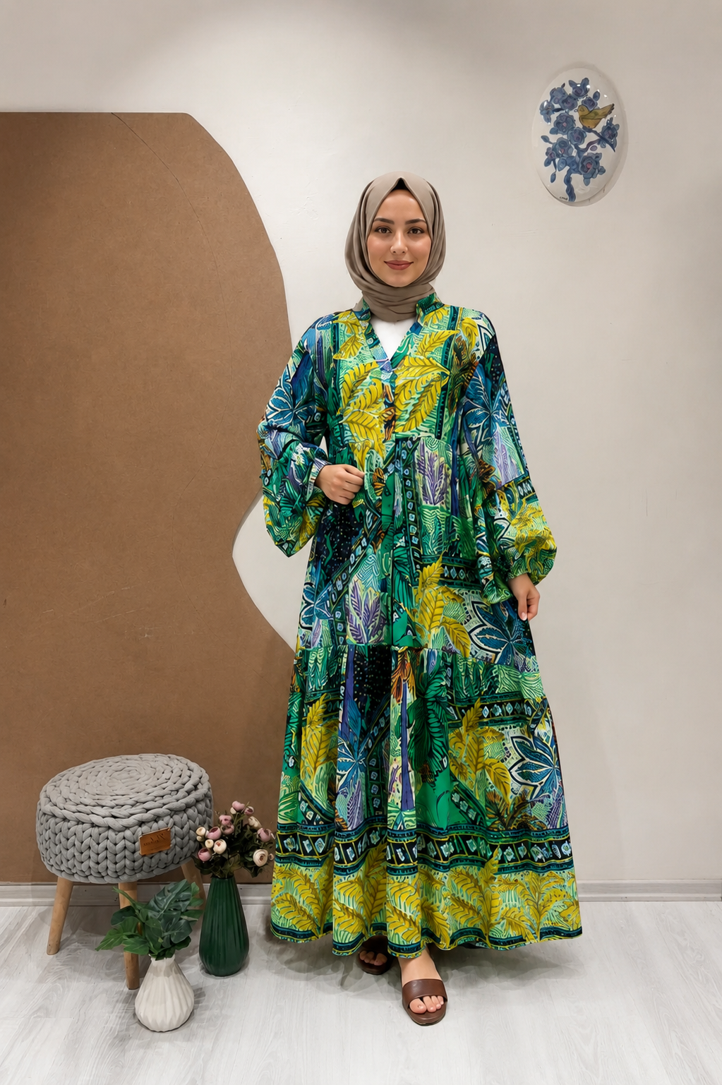 KOLU VOLAN YEŞİL ELBİSE