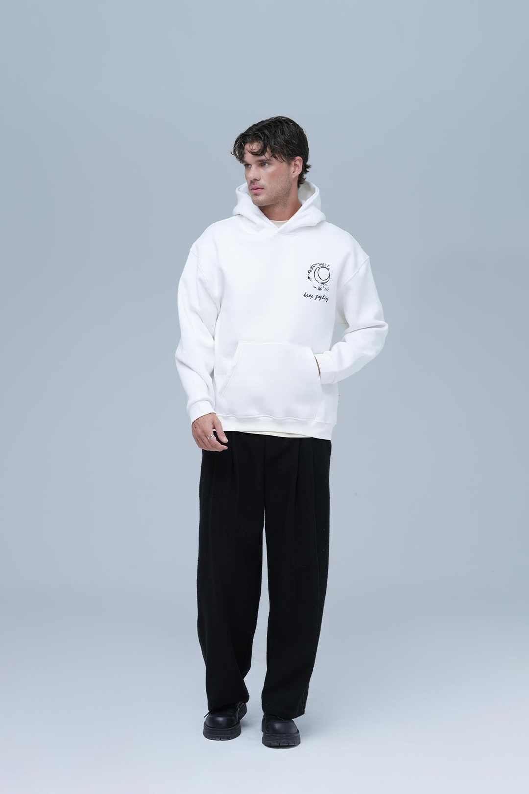 Beyond the Frame Oversize Sweatshirt Erkek Ekru
