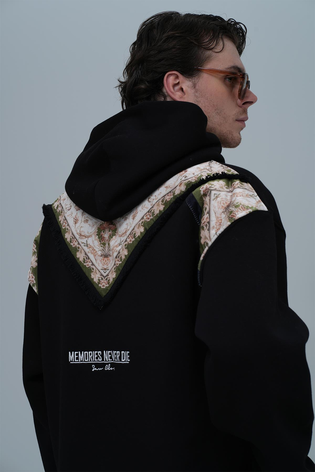Memories Never Die Oversize Sweatshirt Erkek Siyah