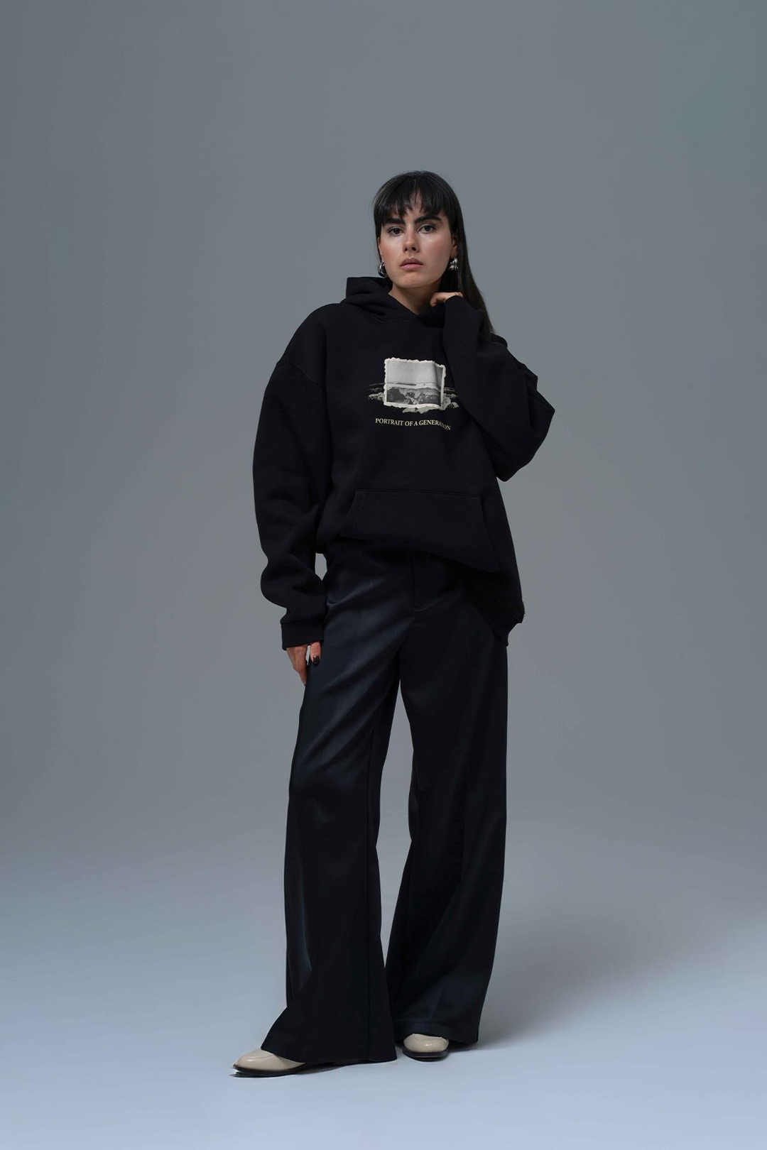 Portrait of a Generation Oversize Sweatshirt Kadın Siyah