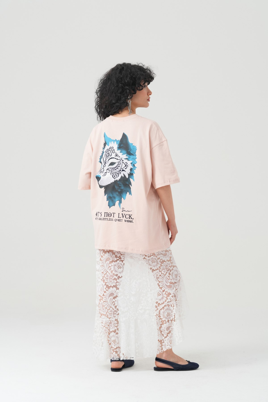 Relentless Wolf Oversize Kadın Tişört Pembe