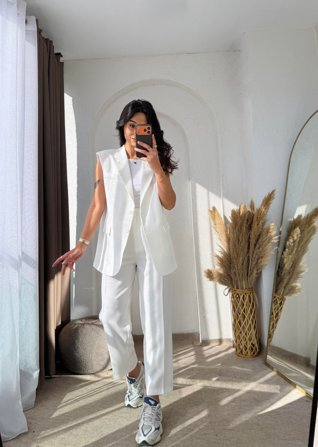 Zara Model Vatkalı Yelek Takım Beyaz