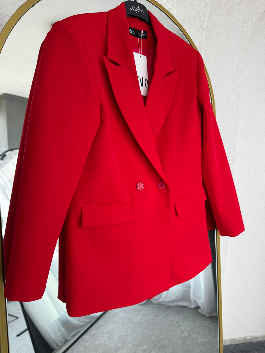 zara-kirmizi-oversize-blazer-e6ecca.png