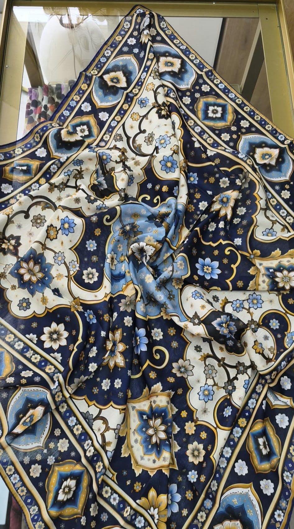 Siyane Pamuk Desenli Eşarp