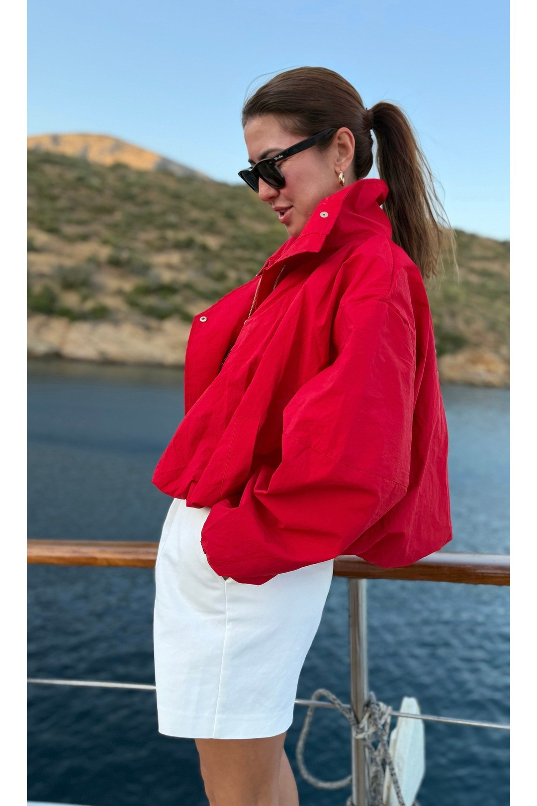 Gold çıtçıtlı funnel neck bomber rüzgarlık