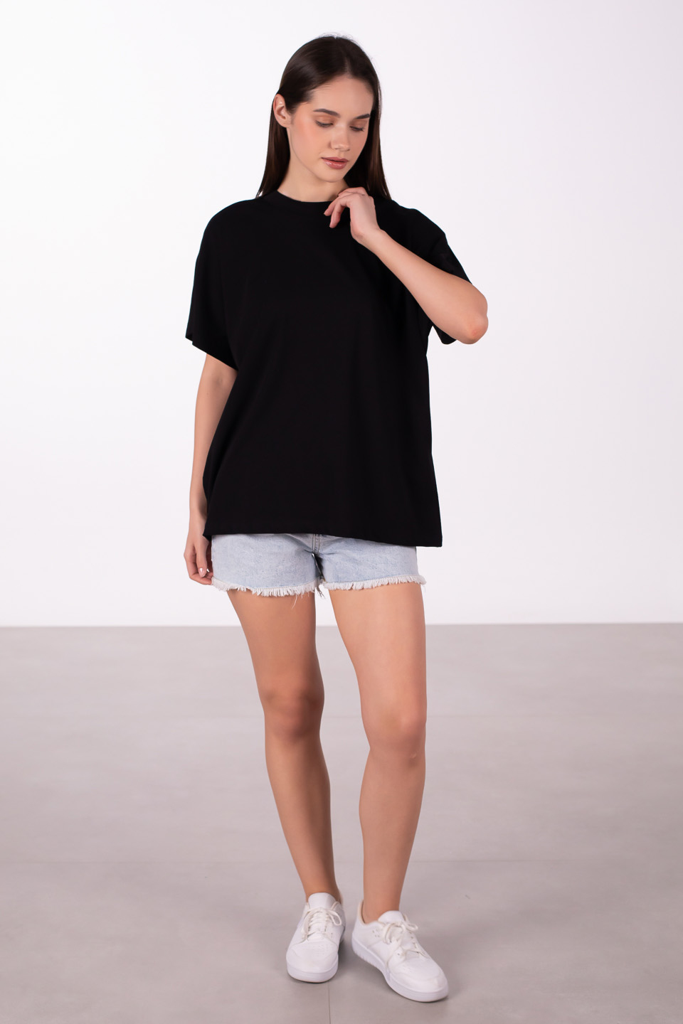 Dik yaka düşük kol oversize t-shirt-4489 Siyah