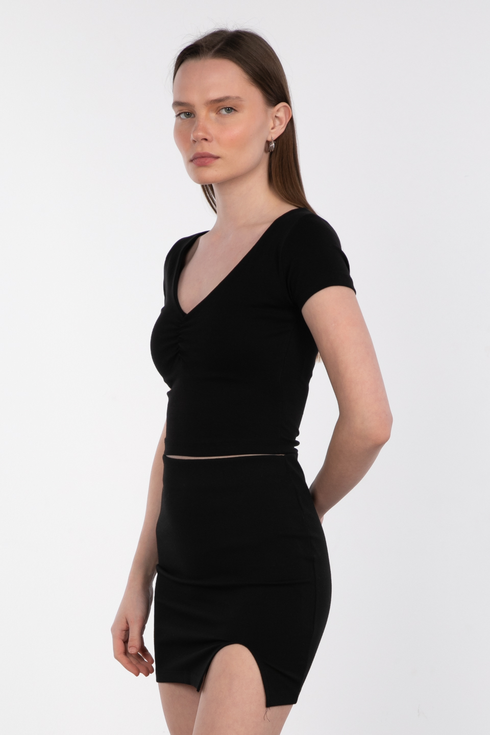 Önü büzgülü v yaka body-4225 Siyah