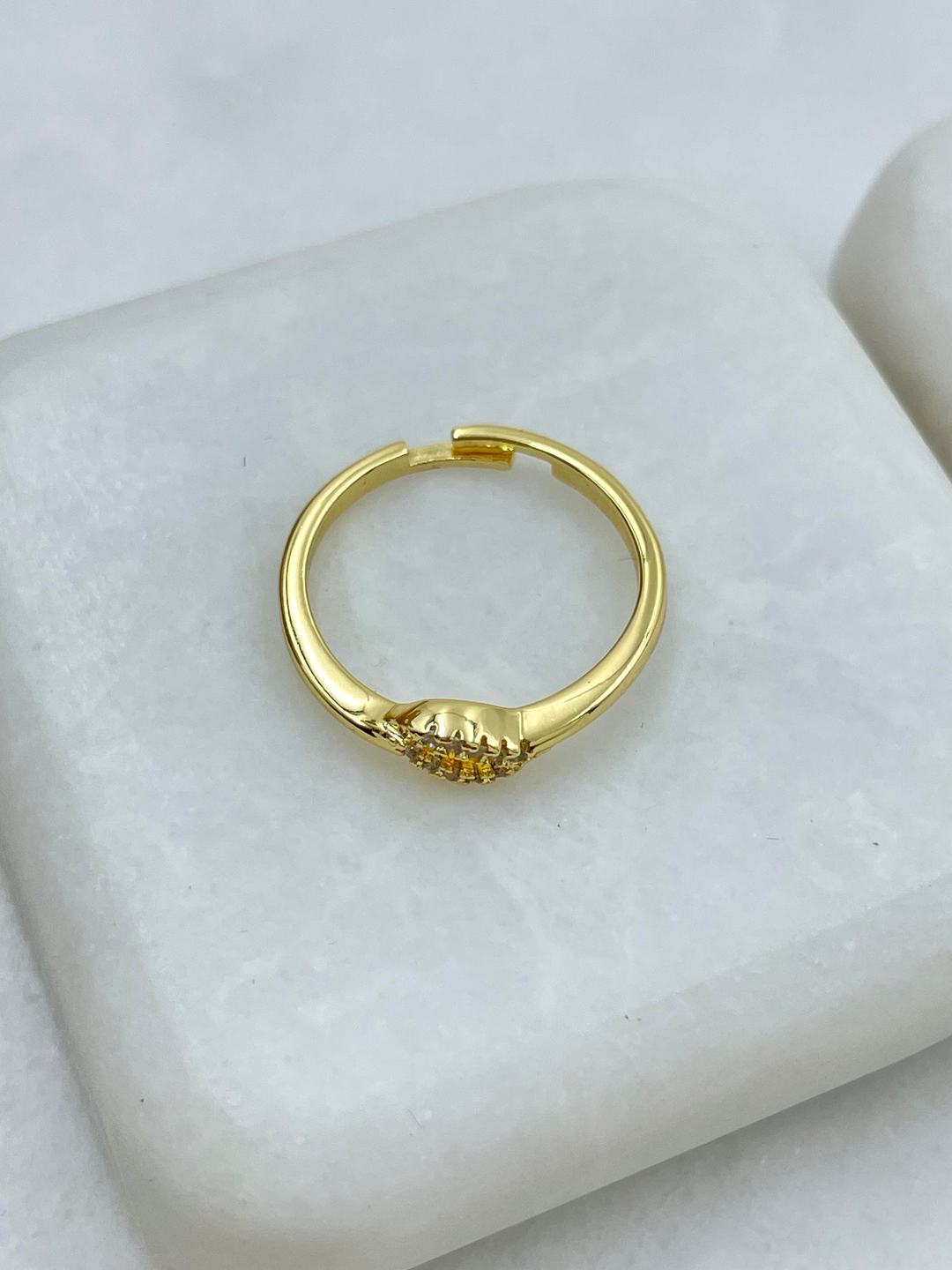 Altın Kaplama Gömme Taşlı Düğüm Model Serçe Parmak Yüzüğü Gold
