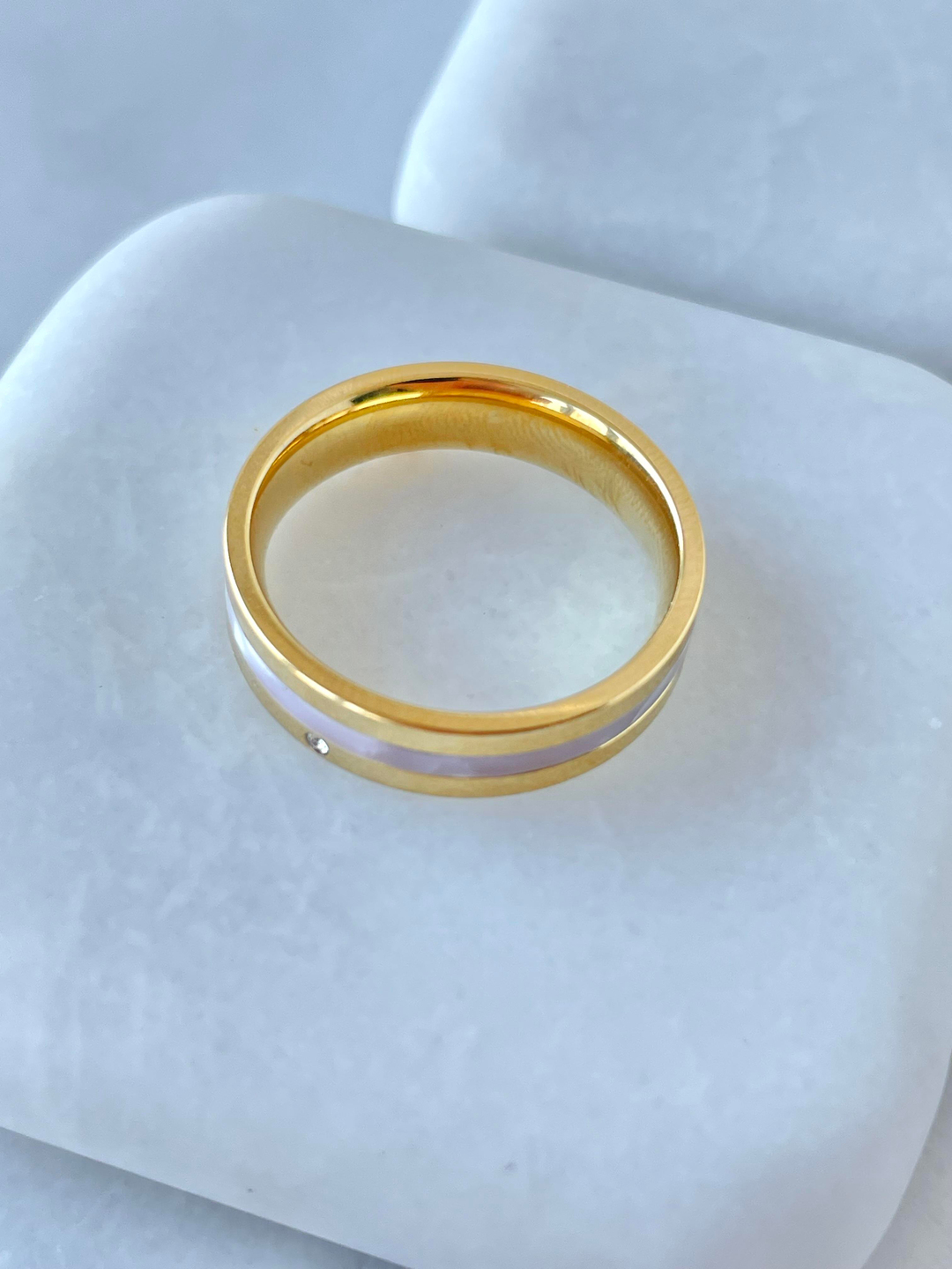 Çelik Akrilik Şerit Yüzük Gold