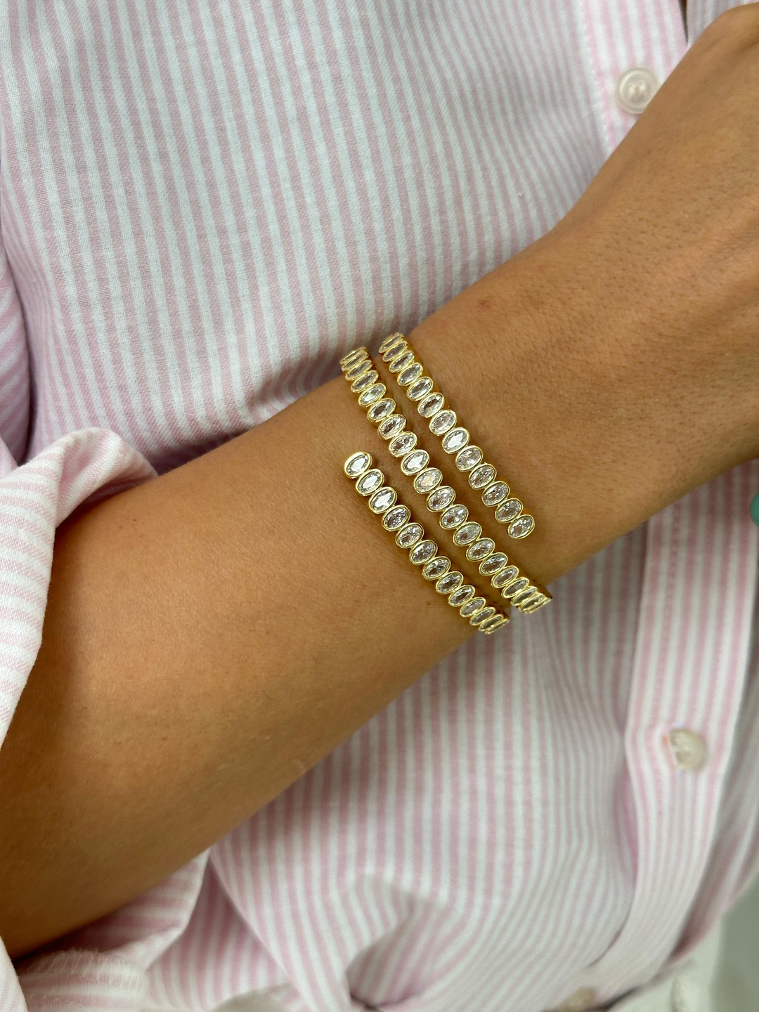 Özel Seri Üç Sıra Zirkon Taşlı Kelepçe Bileklik Gold