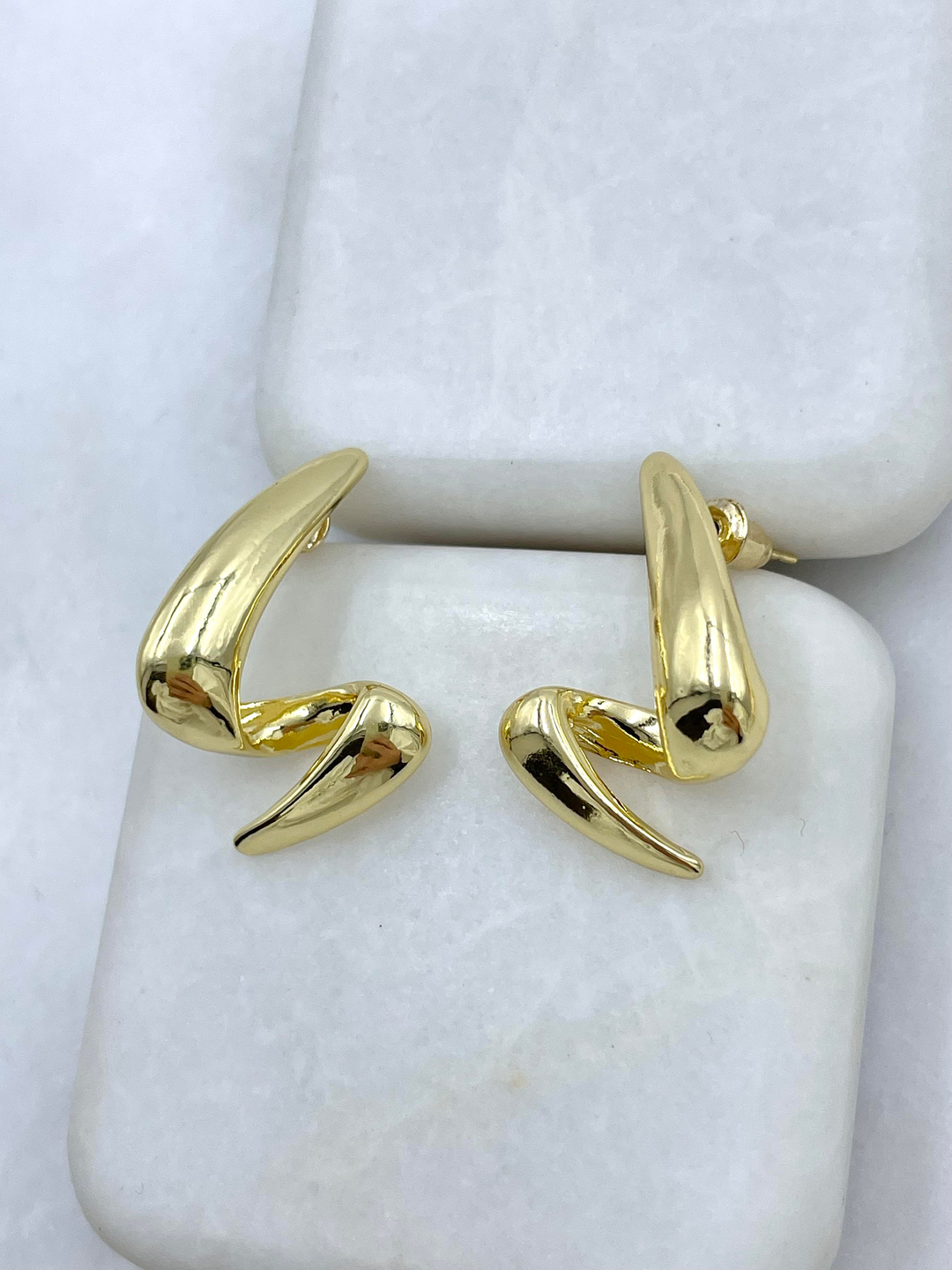 Altın Kaplama Dalga Küpe Gold